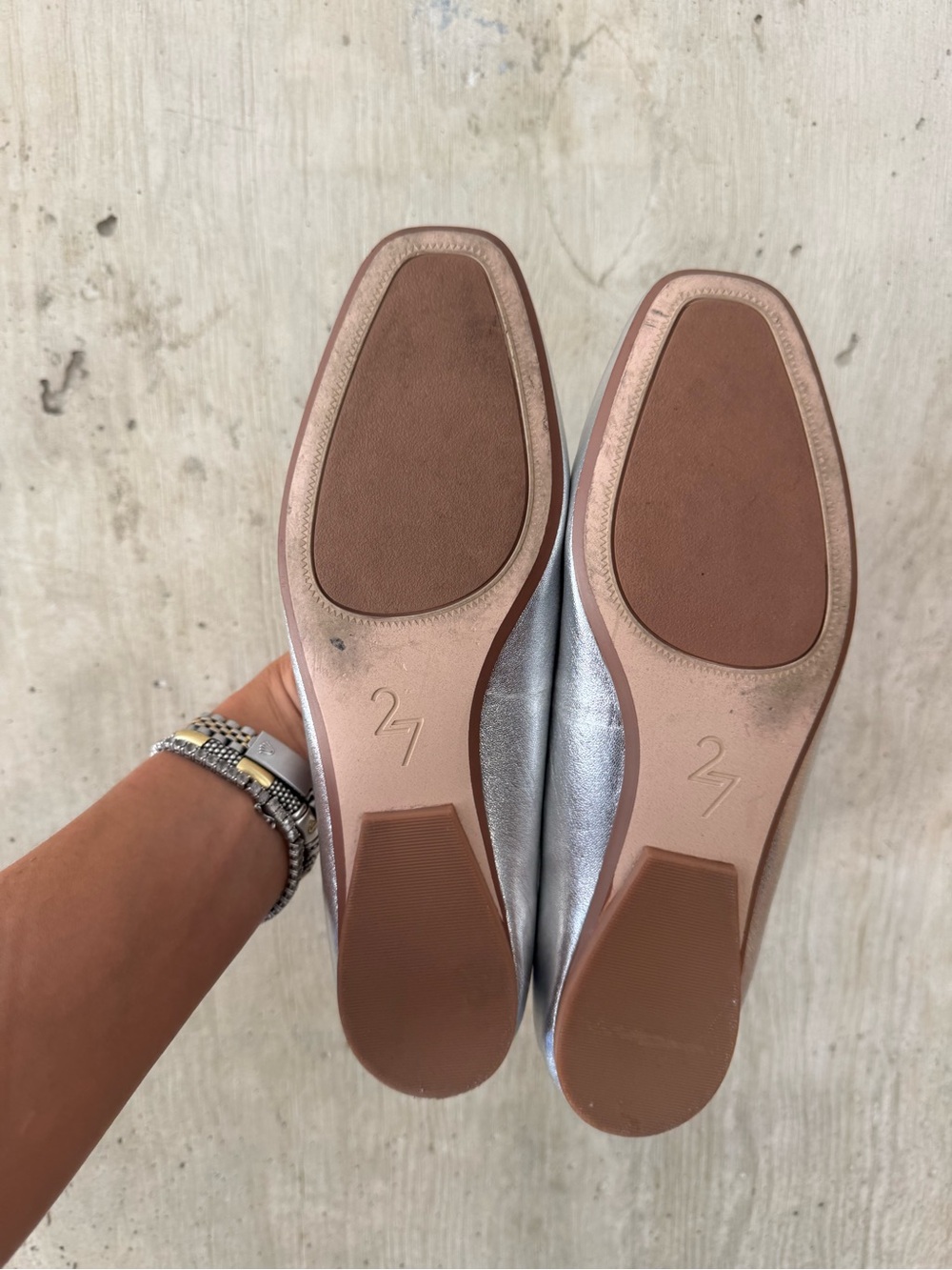 Naturalizer Silver Metallic Women's Ballet Flats - Picture 6 of 7